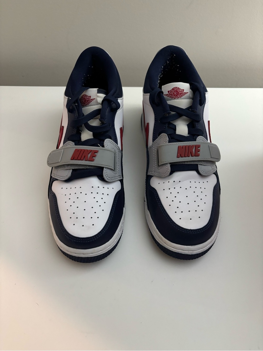 Nike Kids Sneakers in White, Navy & Red with Grey Strap